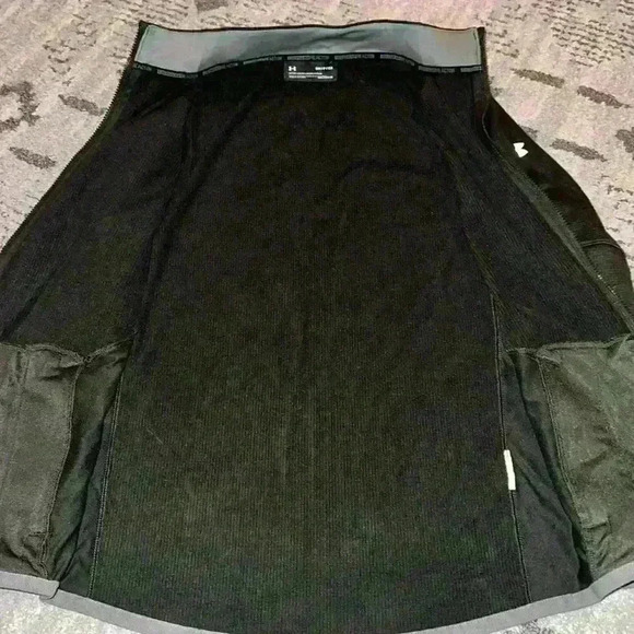 Under Armour Men's Coldgear Reactor Run Insulated Jacket - small - Picture 4 of 5